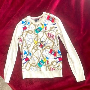 cutest tommy hilfiger top!!